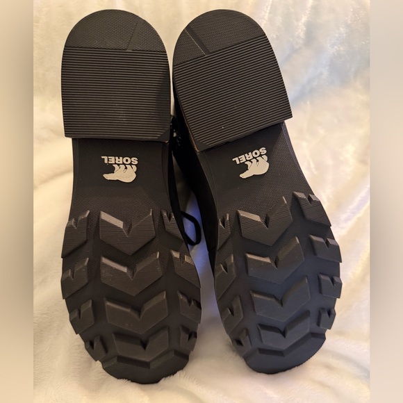 Sorel Black Women's Combat Boots - Picture 13 of 14